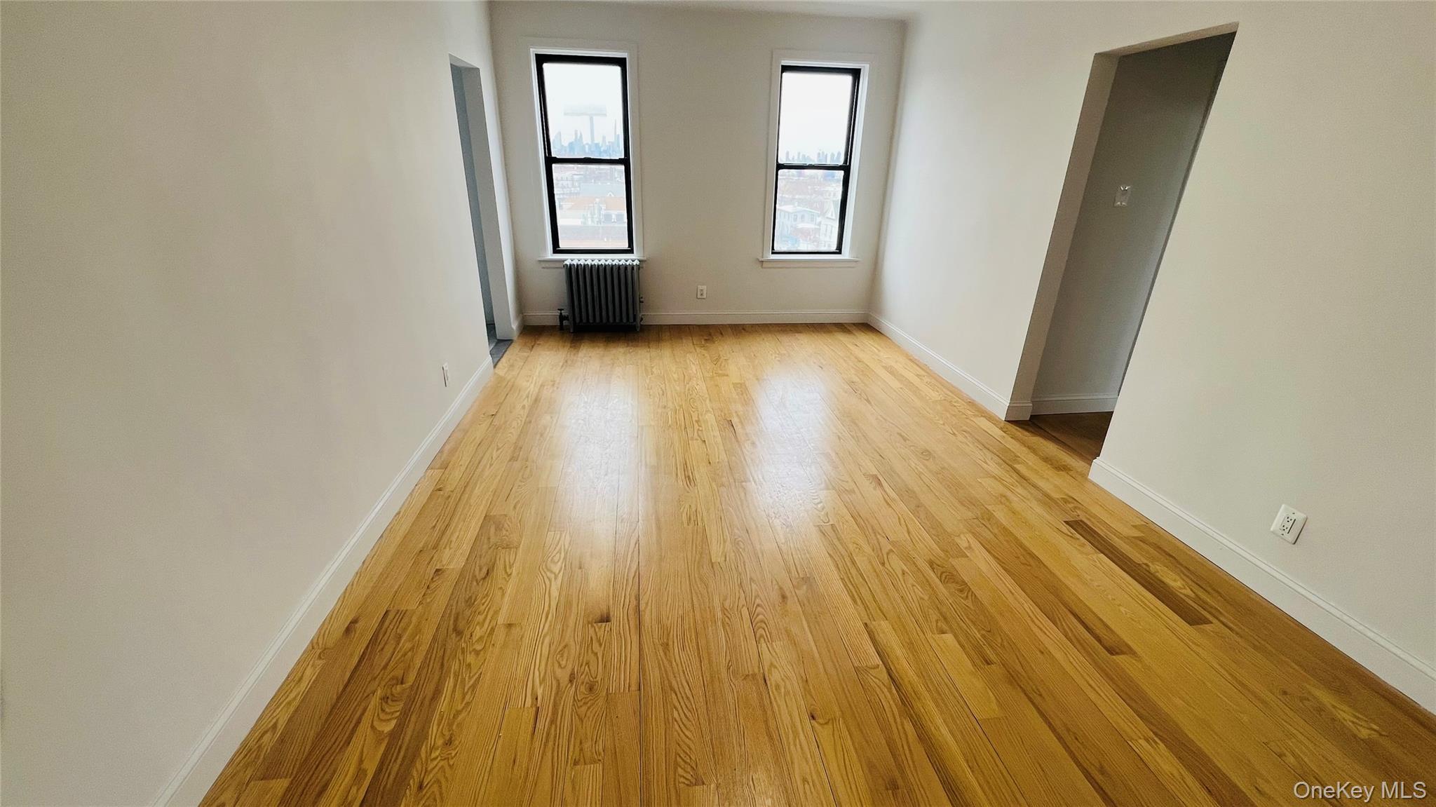 Condo 39th  Queens, NY 11377, MLS-959536-3