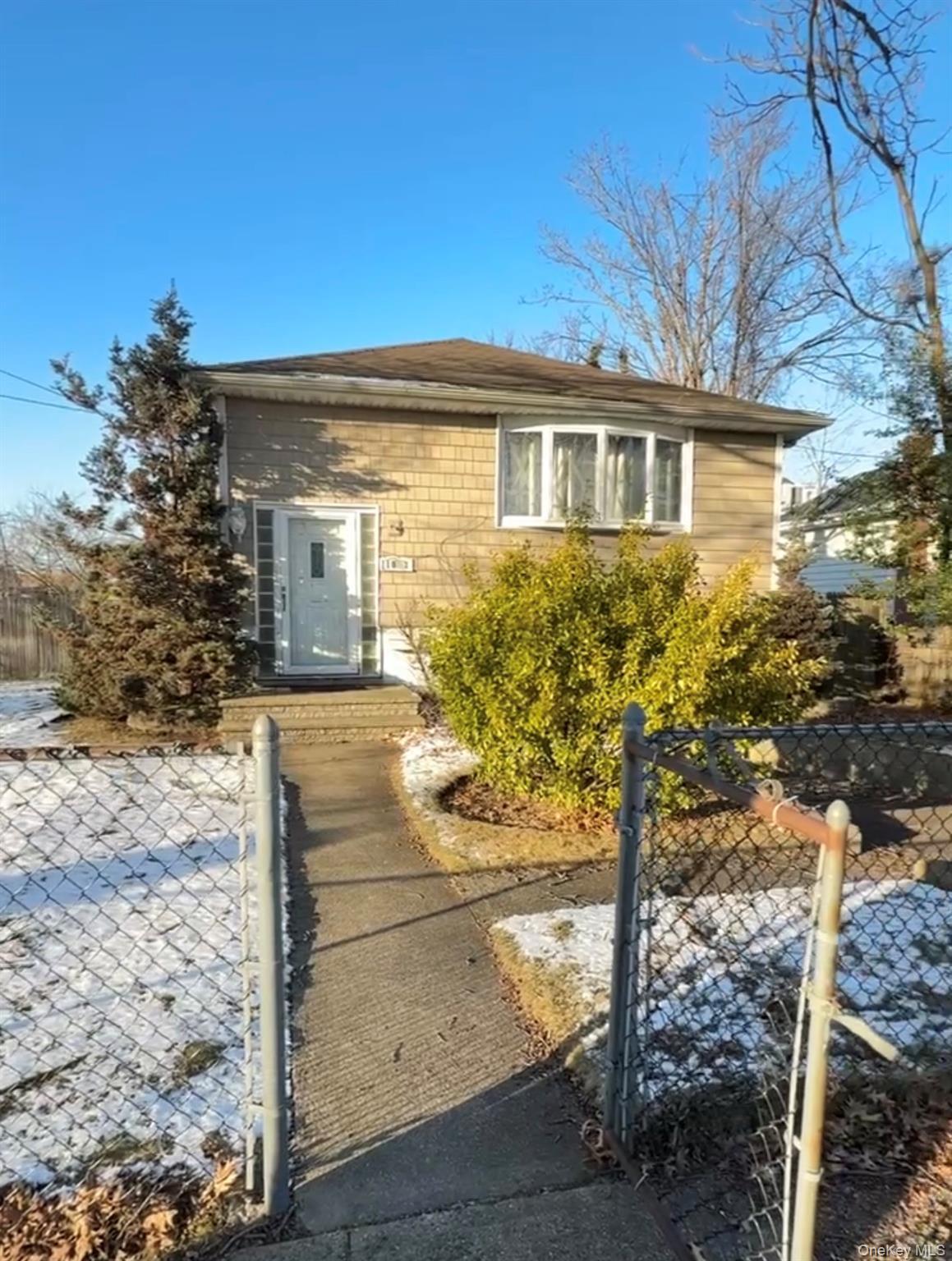 Single Family Steele  Nassau County, NY 11510, MLS-959569-2