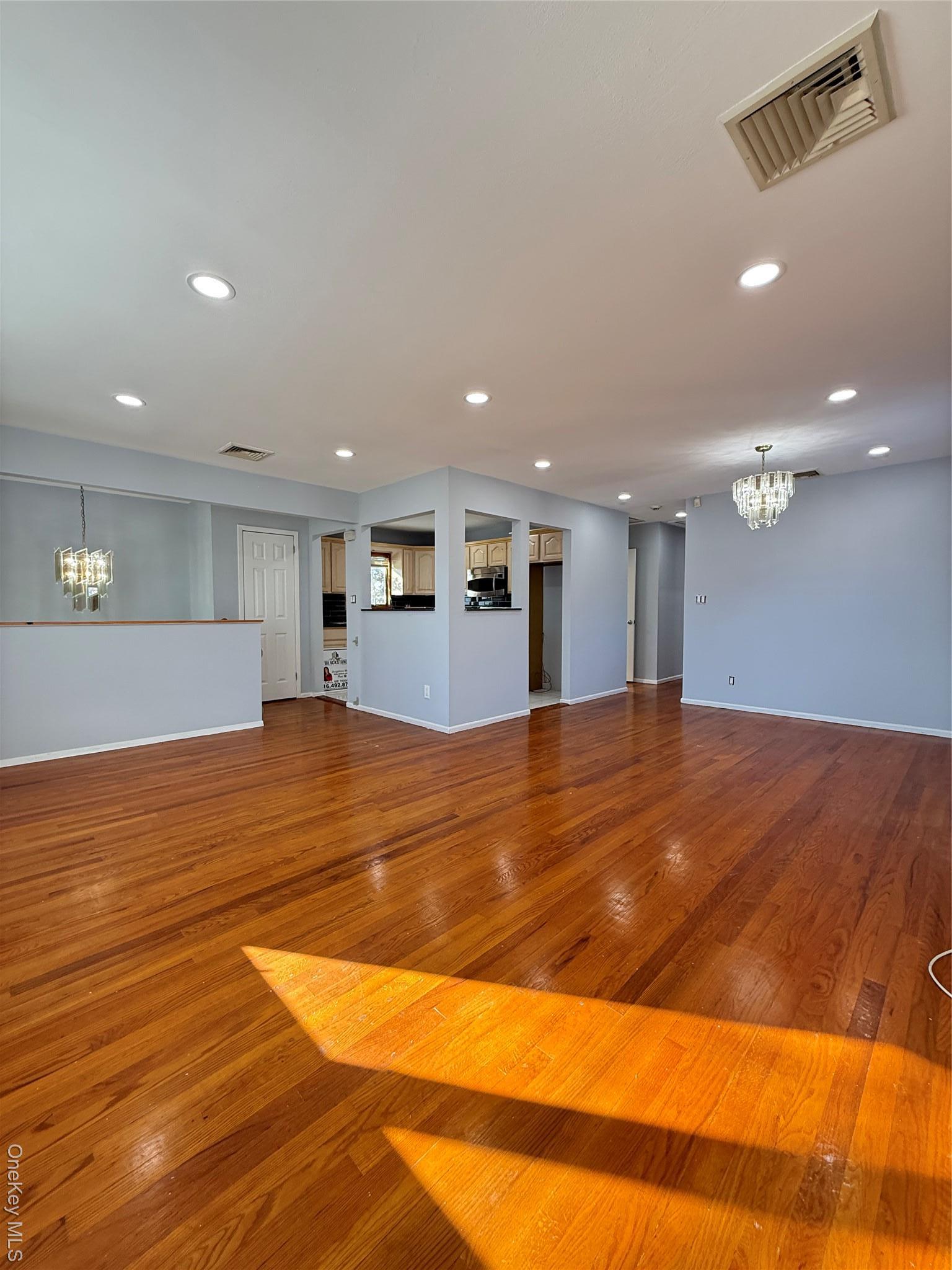 Single Family Steele  Nassau County, NY 11510, MLS-959569-7