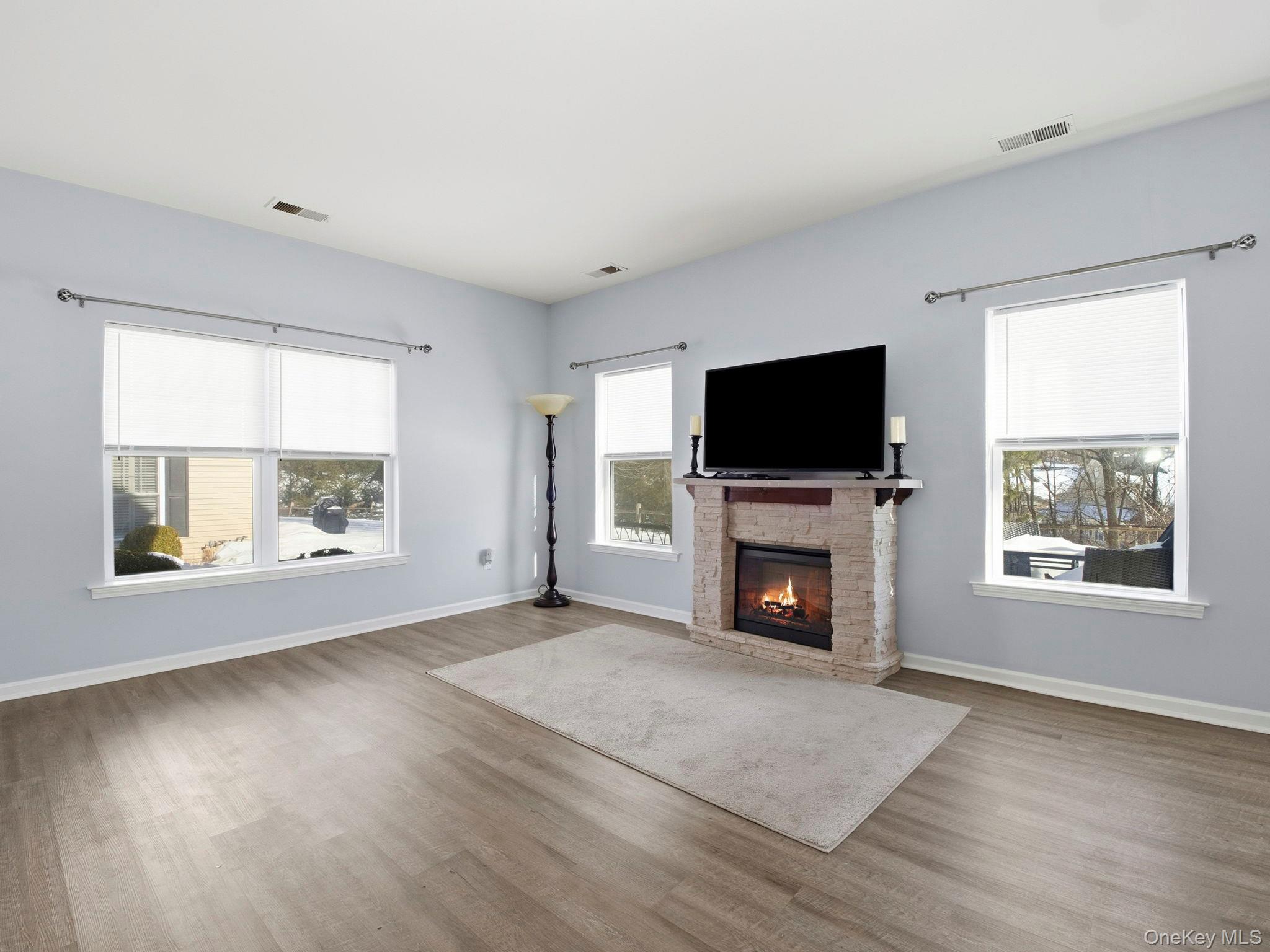 Condo Revolution Putnam County, NY 10516, MLS-959610-8