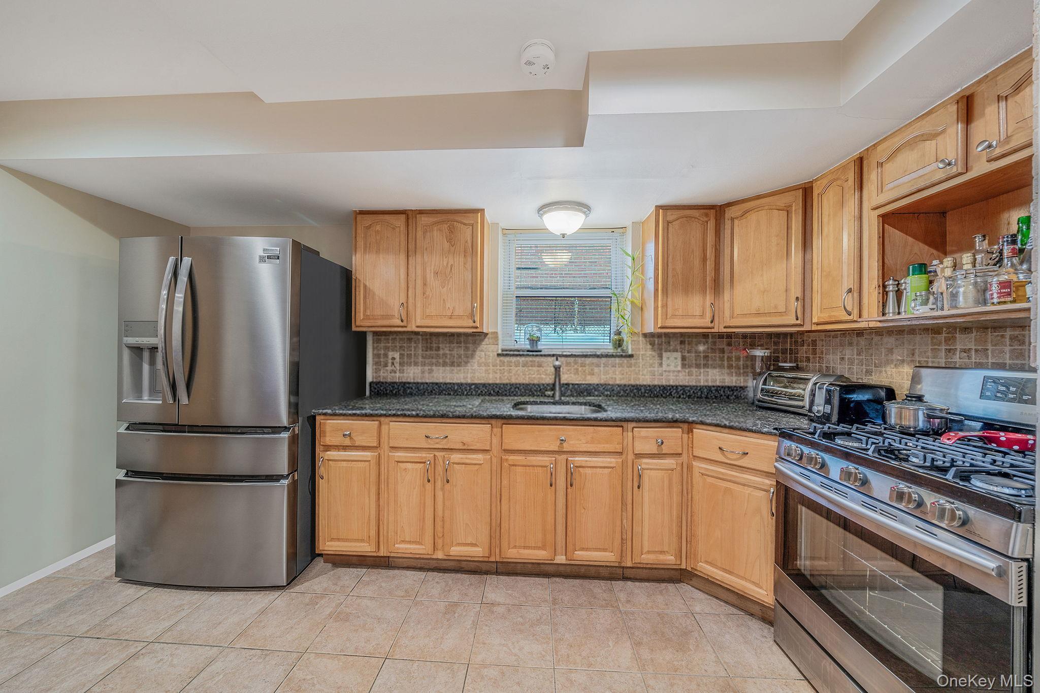 Single Family Whitestone  Queens, NY 11357, MLS-959617-21