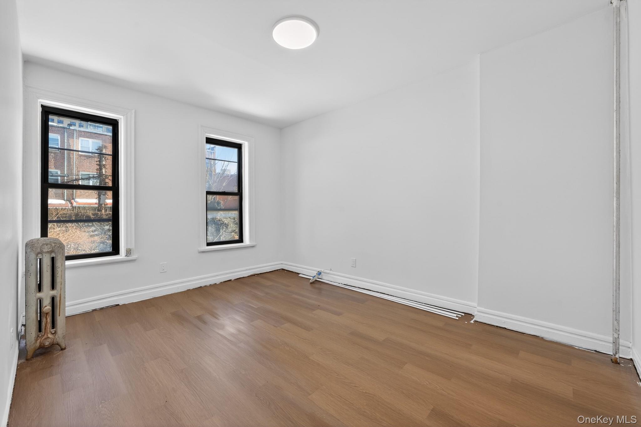 Single Family Hemlock  Brooklyn, NY 11208, MLS-959628-6