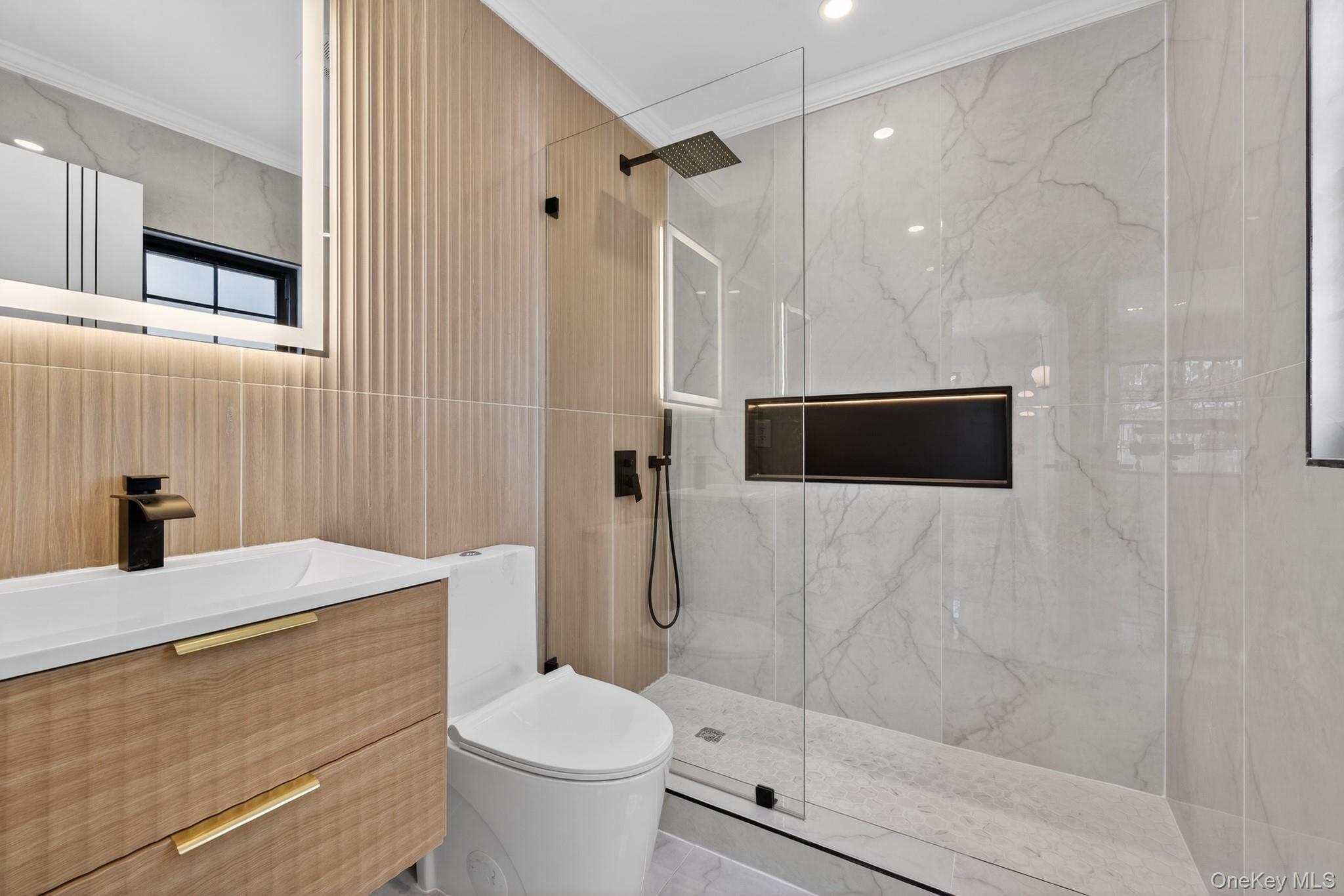 Single Family Huxley  Queens, NY 11422, MLS-959670-5