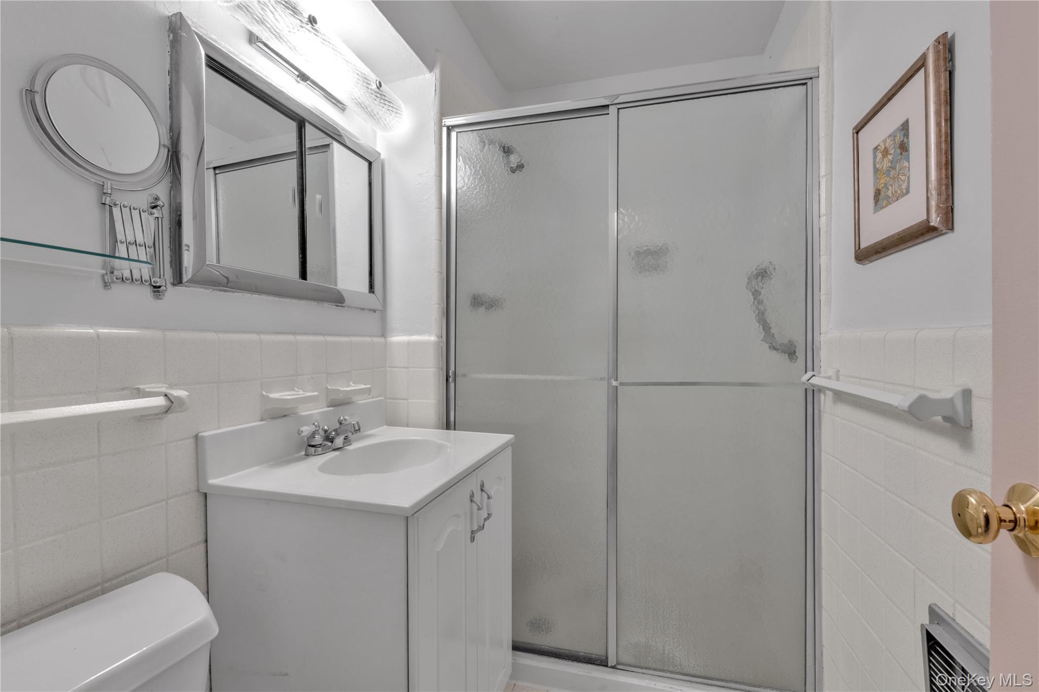 Coop 211 Queens, NY 11360, MLS-959690-12