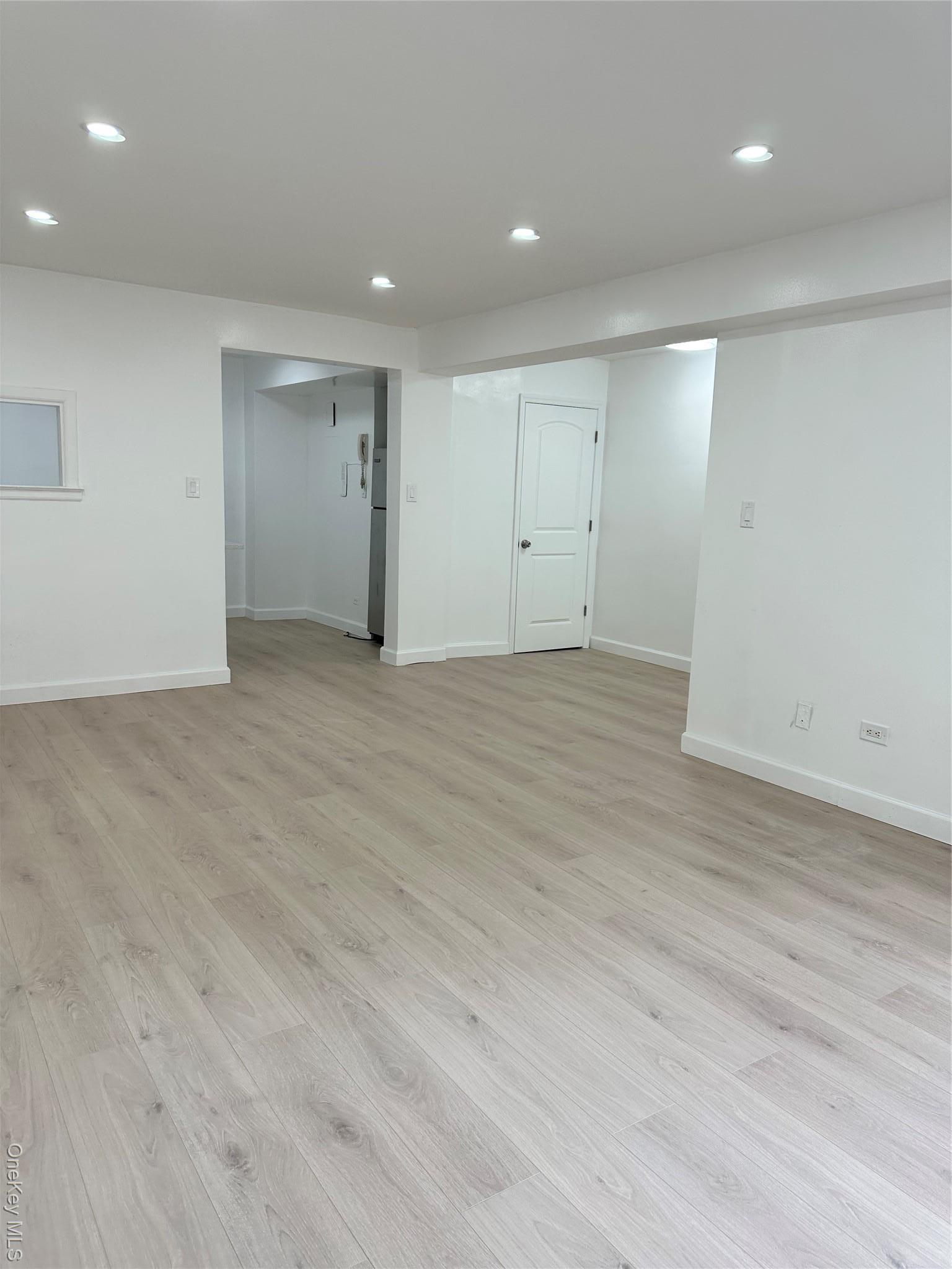 Condo Kissena  Queens, NY 11355, MLS-959695-12