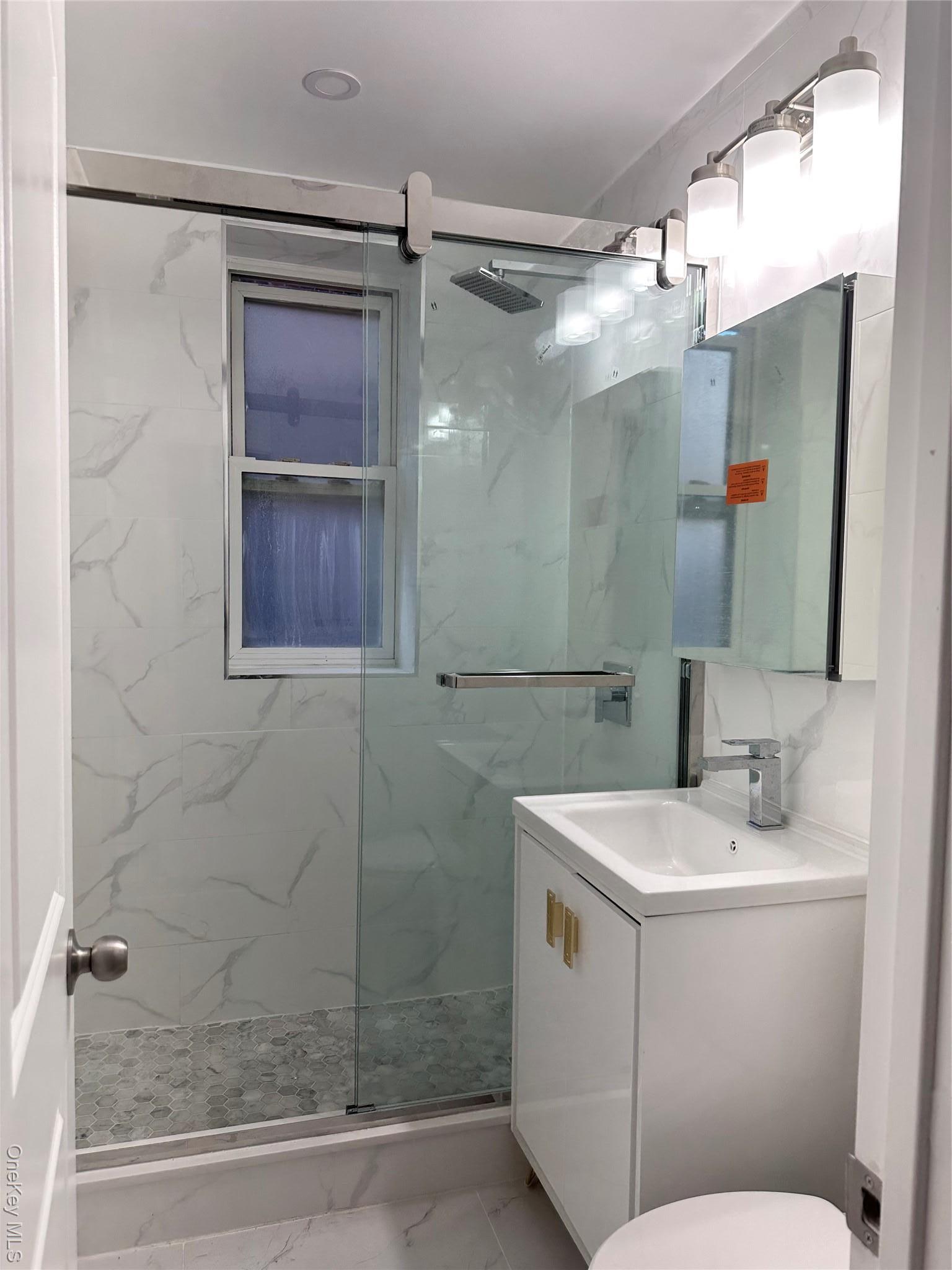 Condo Kissena  Queens, NY 11355, MLS-959695-4