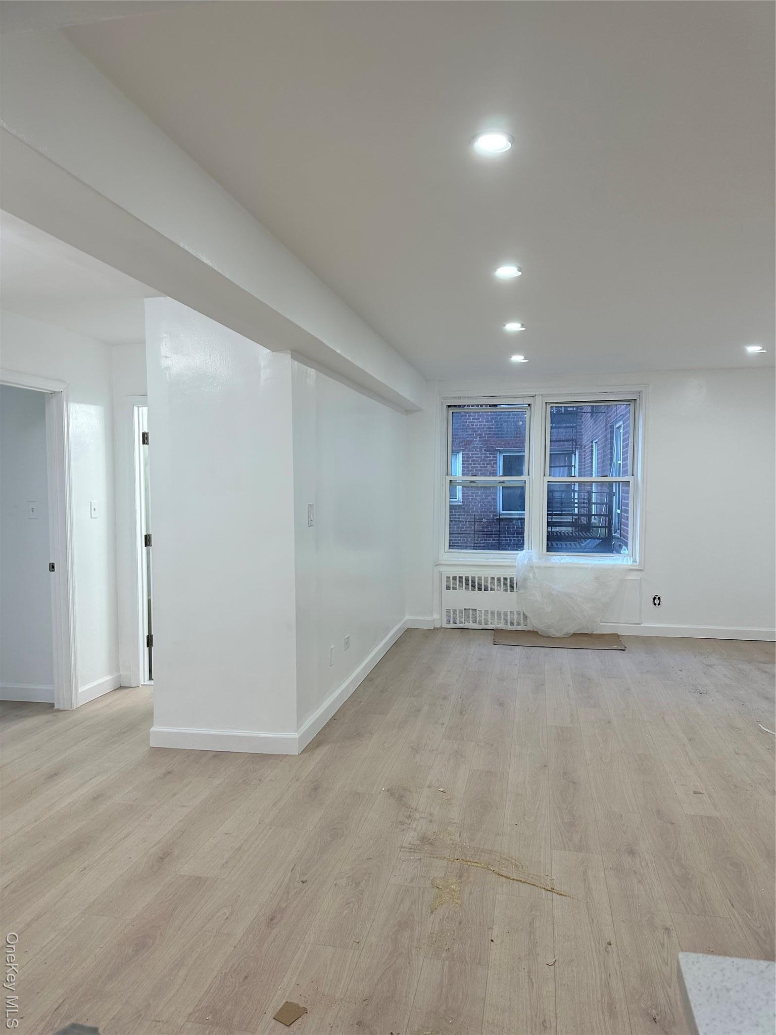 Condo Kissena  Queens, NY 11355, MLS-959695-6