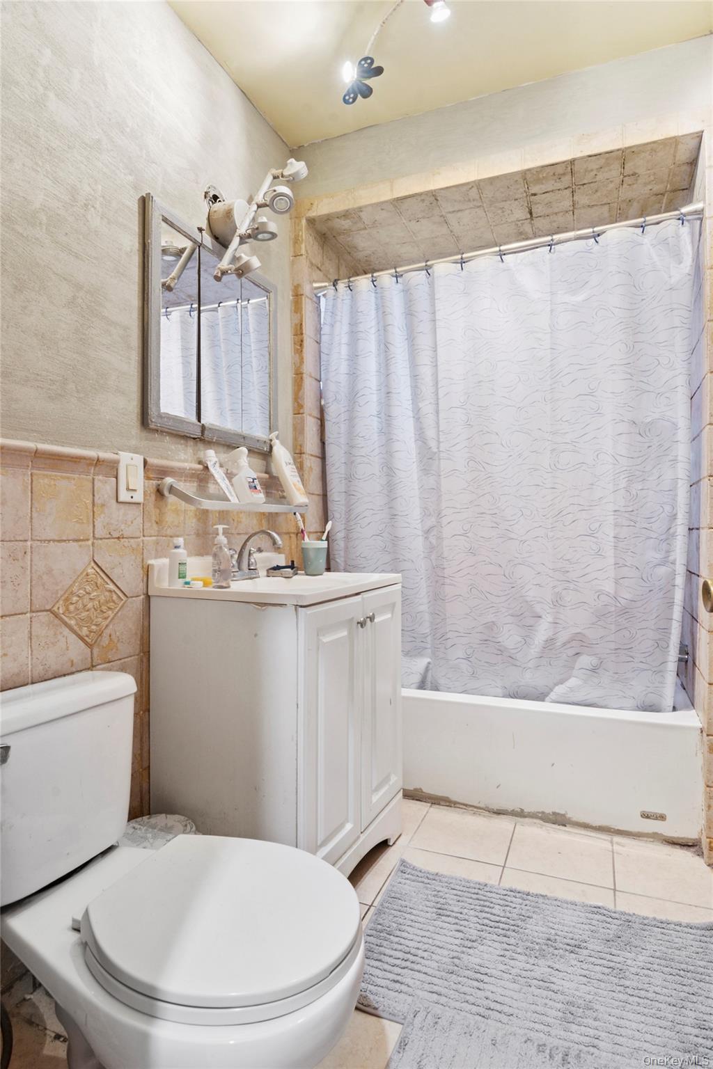 Single Family Friel  Brooklyn, NY 11218, MLS-959699-13