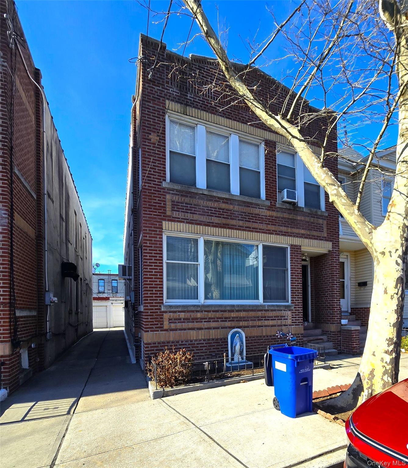 Single Family 68th  Queens, NY 11385, MLS-959700-3