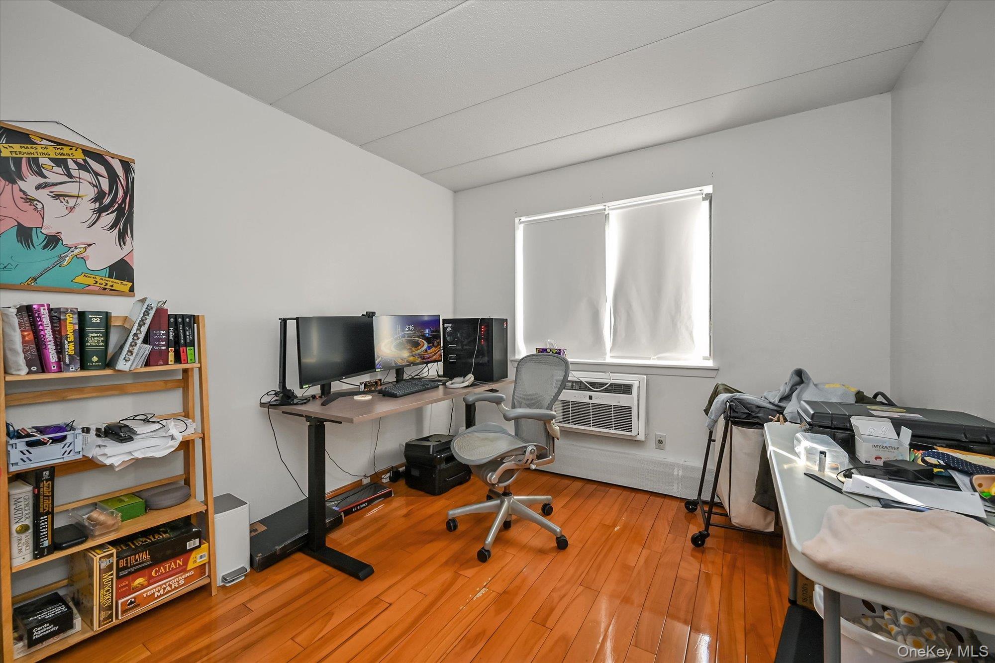 Condo Union  Queens, NY 11354, MLS-959707-11