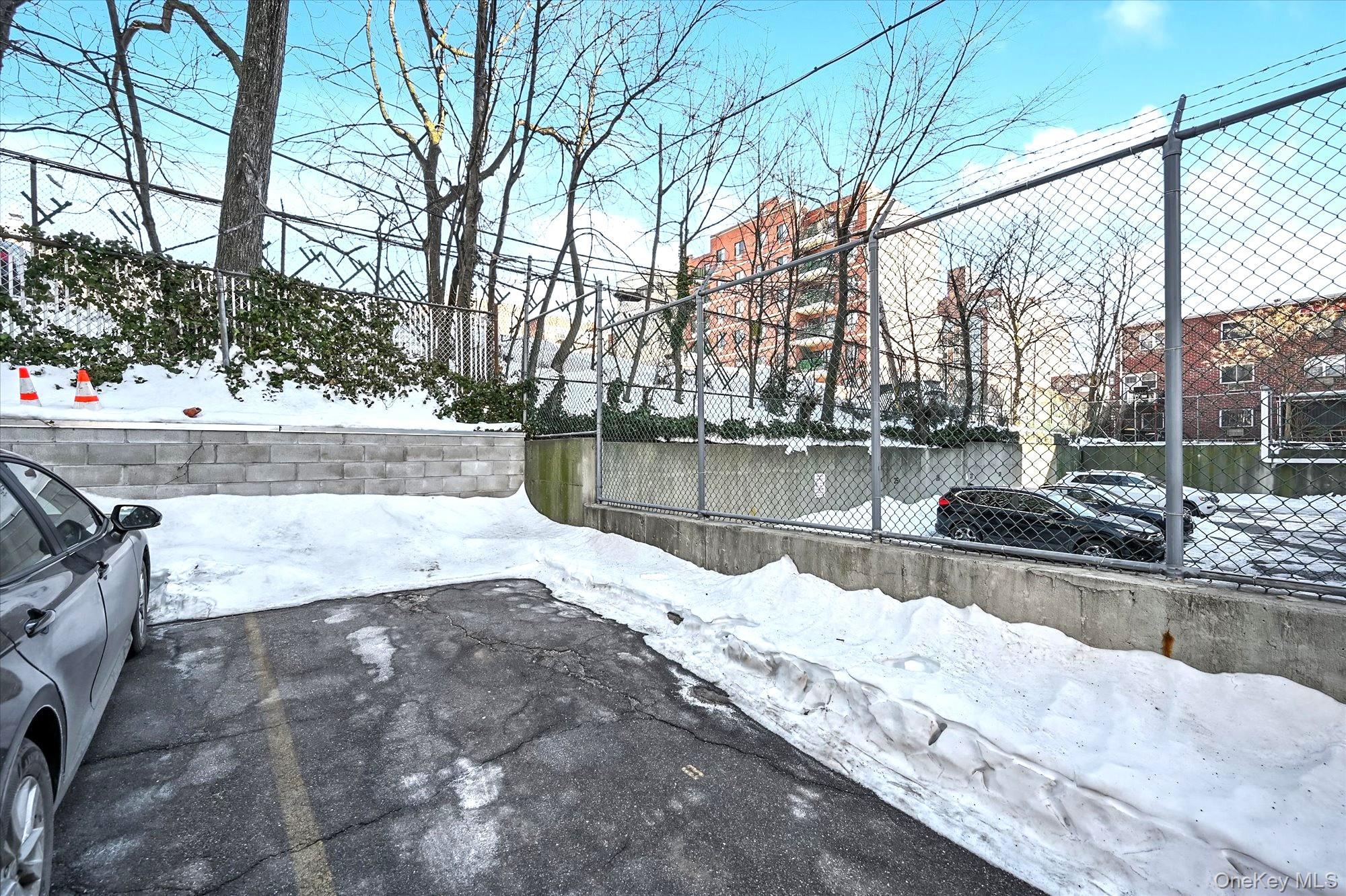 Condo Union  Queens, NY 11354, MLS-959707-18