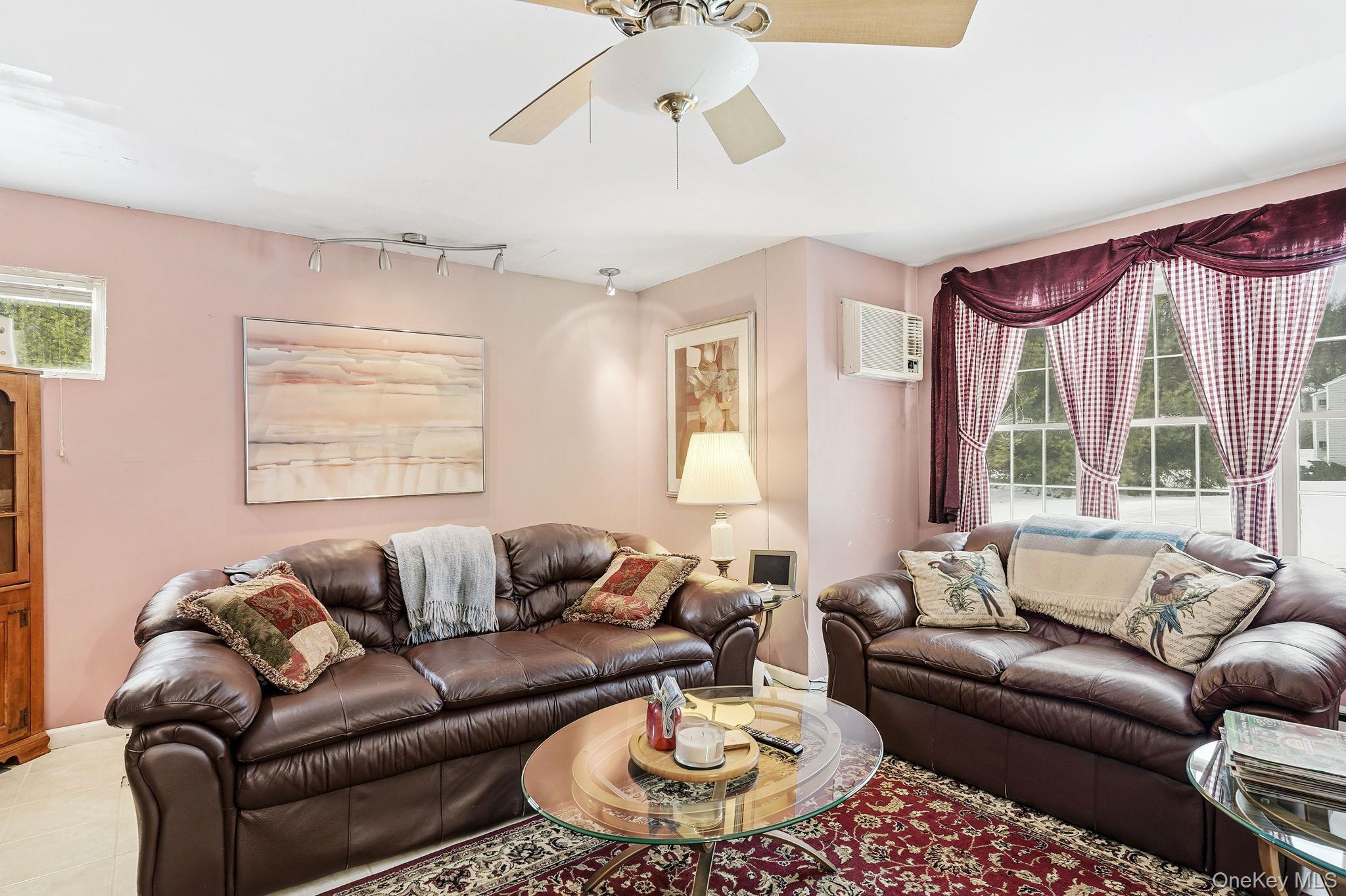 Condo Holly Stream  Putnam County, NY 10509, MLS-959720-4