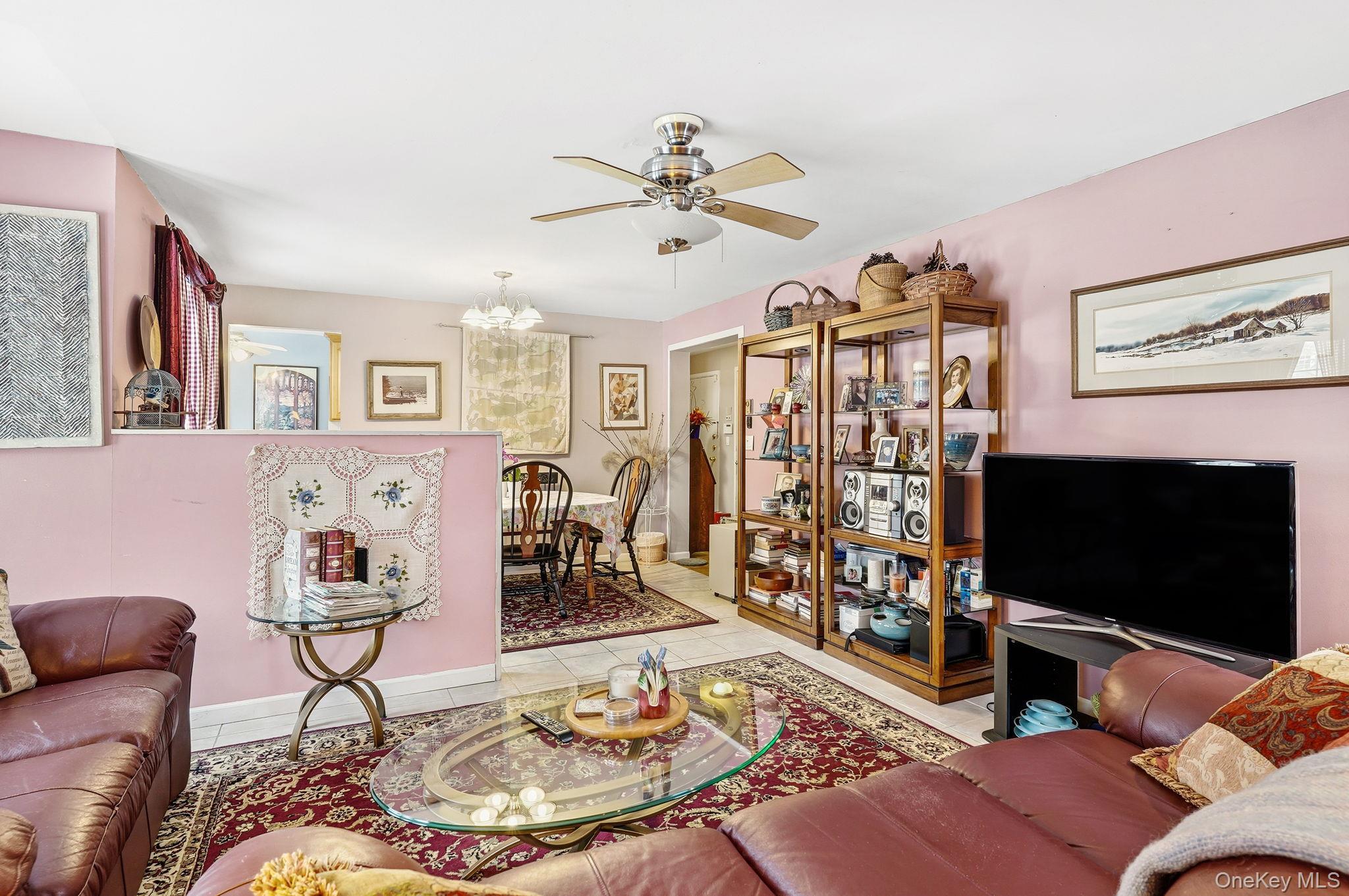 Condo Holly Stream  Putnam County, NY 10509, MLS-959720-5