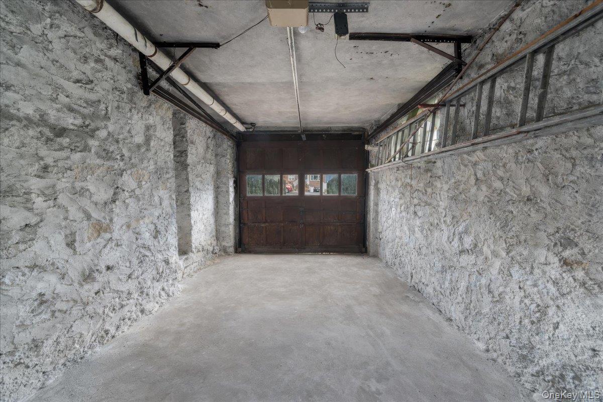 Single Family 263rd  Bronx, NY 10471, MLS-959723-19