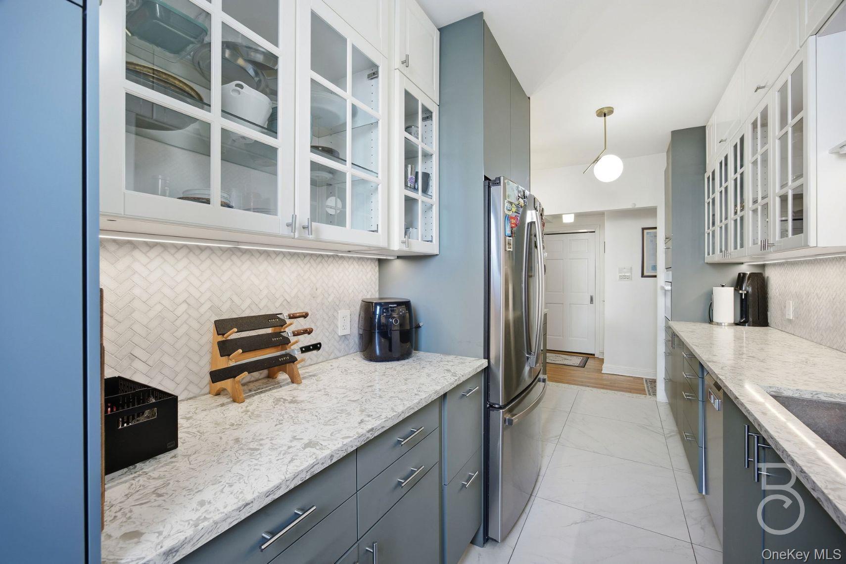 Coop 35th  Queens, NY 11372, MLS-959729-5