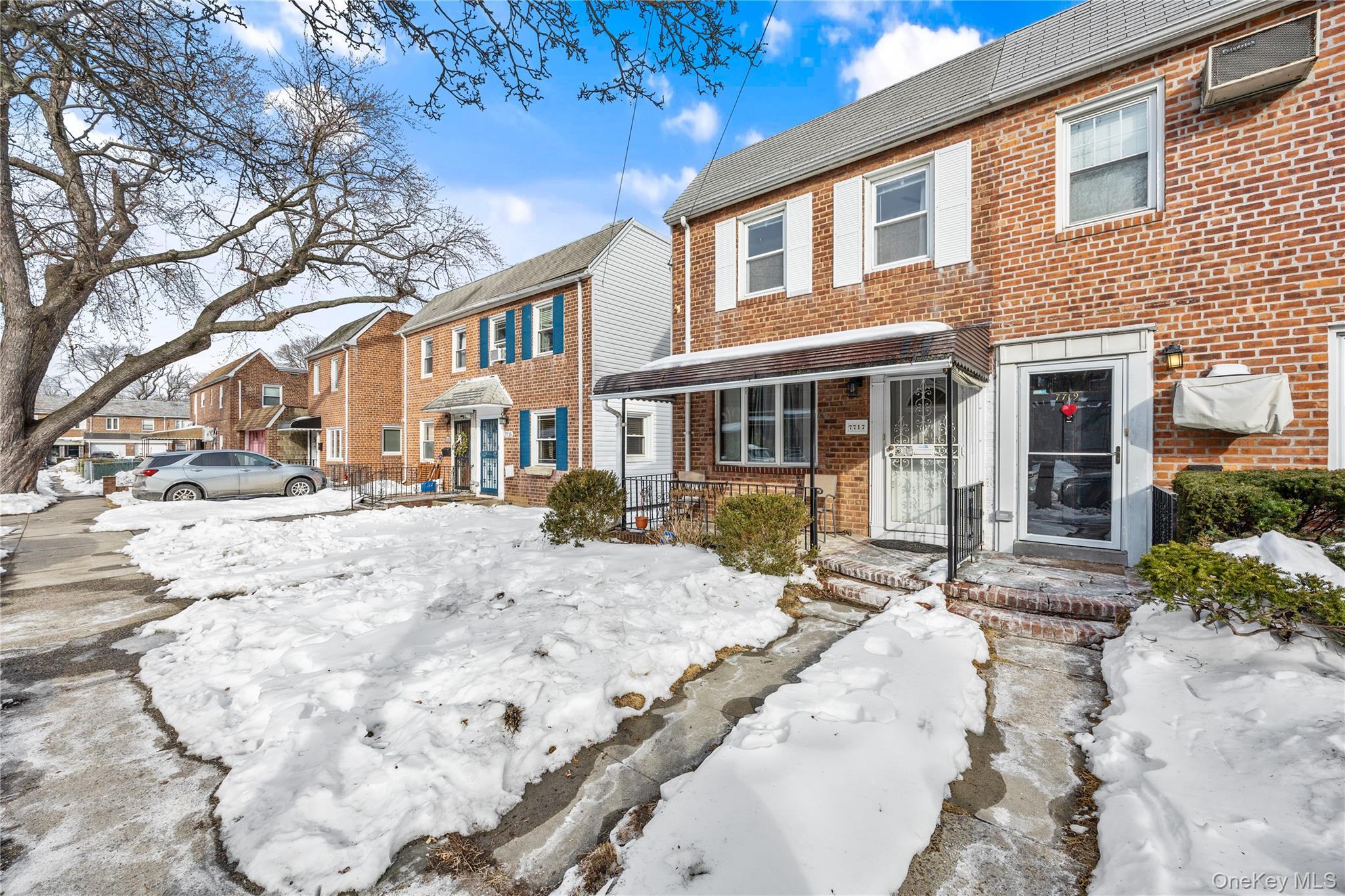 Single Family 85th  Queens, NY 11385, MLS-959736-24