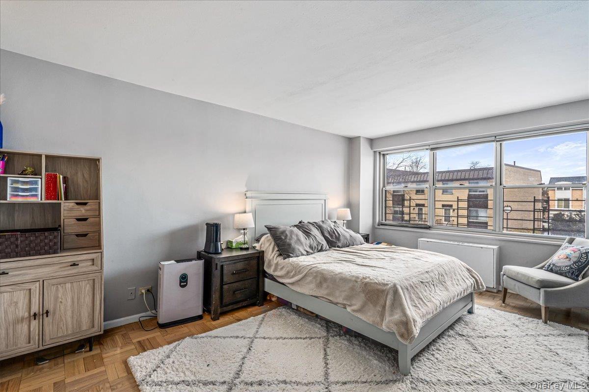 Coop 215th  Queens, NY 11360, MLS-959741-10