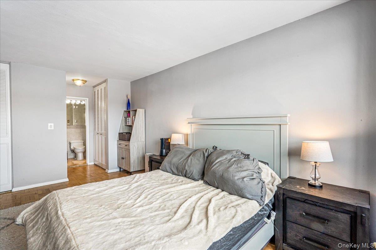 Coop 215th  Queens, NY 11360, MLS-959741-11