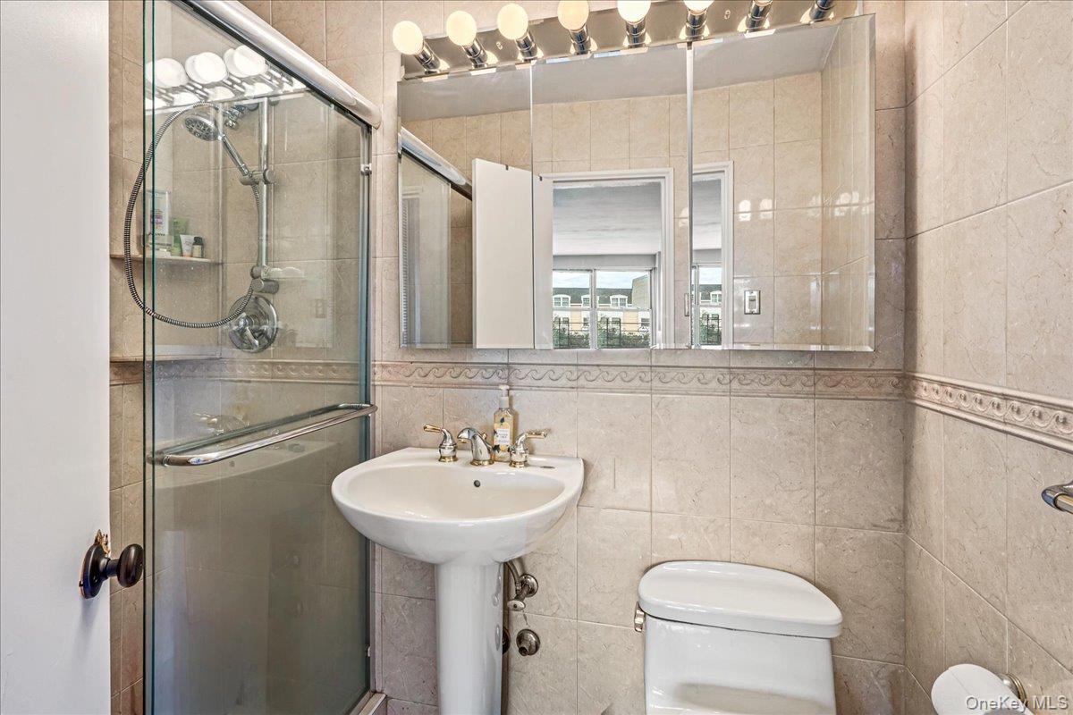 Coop 215th  Queens, NY 11360, MLS-959741-15