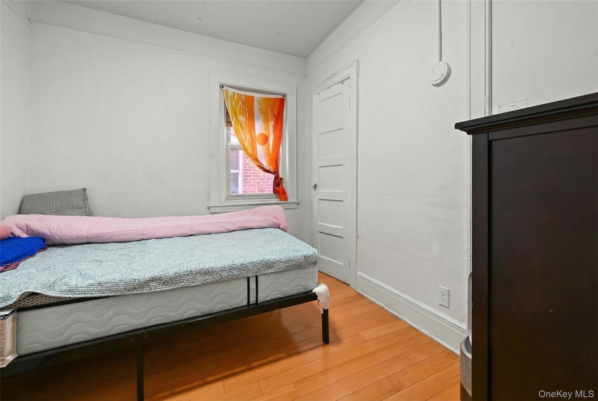 Single Family 15th  Queens, NY 11356, MLS-959779-3