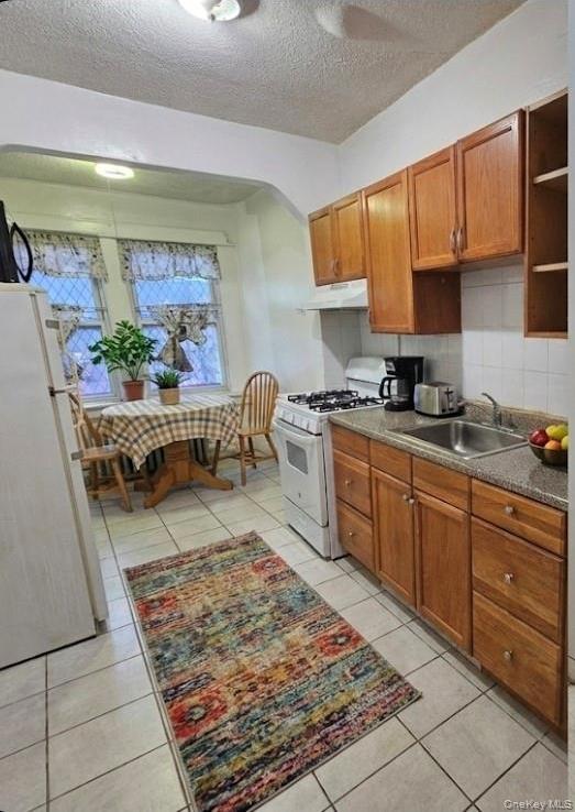 Single Family Troutville Roads  Queens, NY 11434, MLS-959799-3