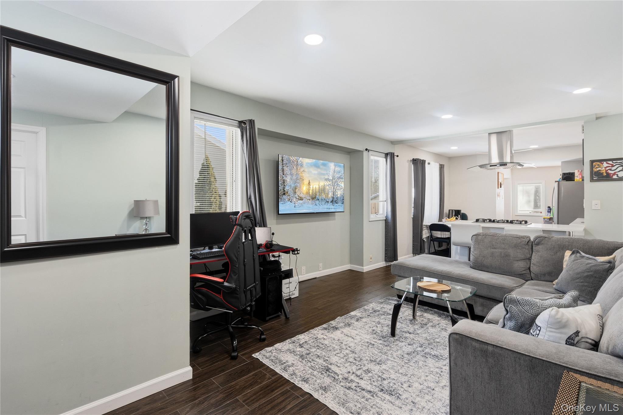 Single Family Michigan  Suffolk County, NY 11779, MLS-959826-2