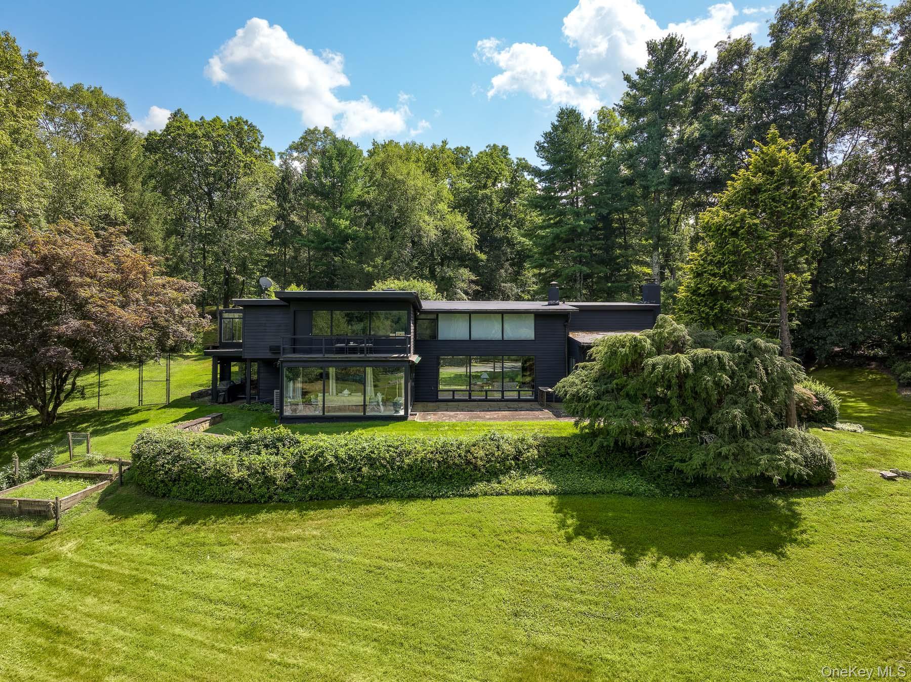 Single Family Rock Rimmon  Out Of Area, NY 06903, MLS-959838-47