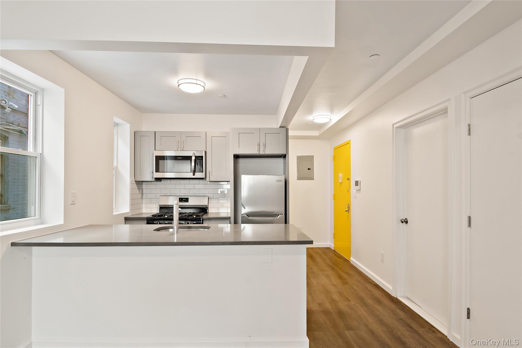 Commercial Sale Morris Avenue  Bronx, NY 10456, MLS-959846-27