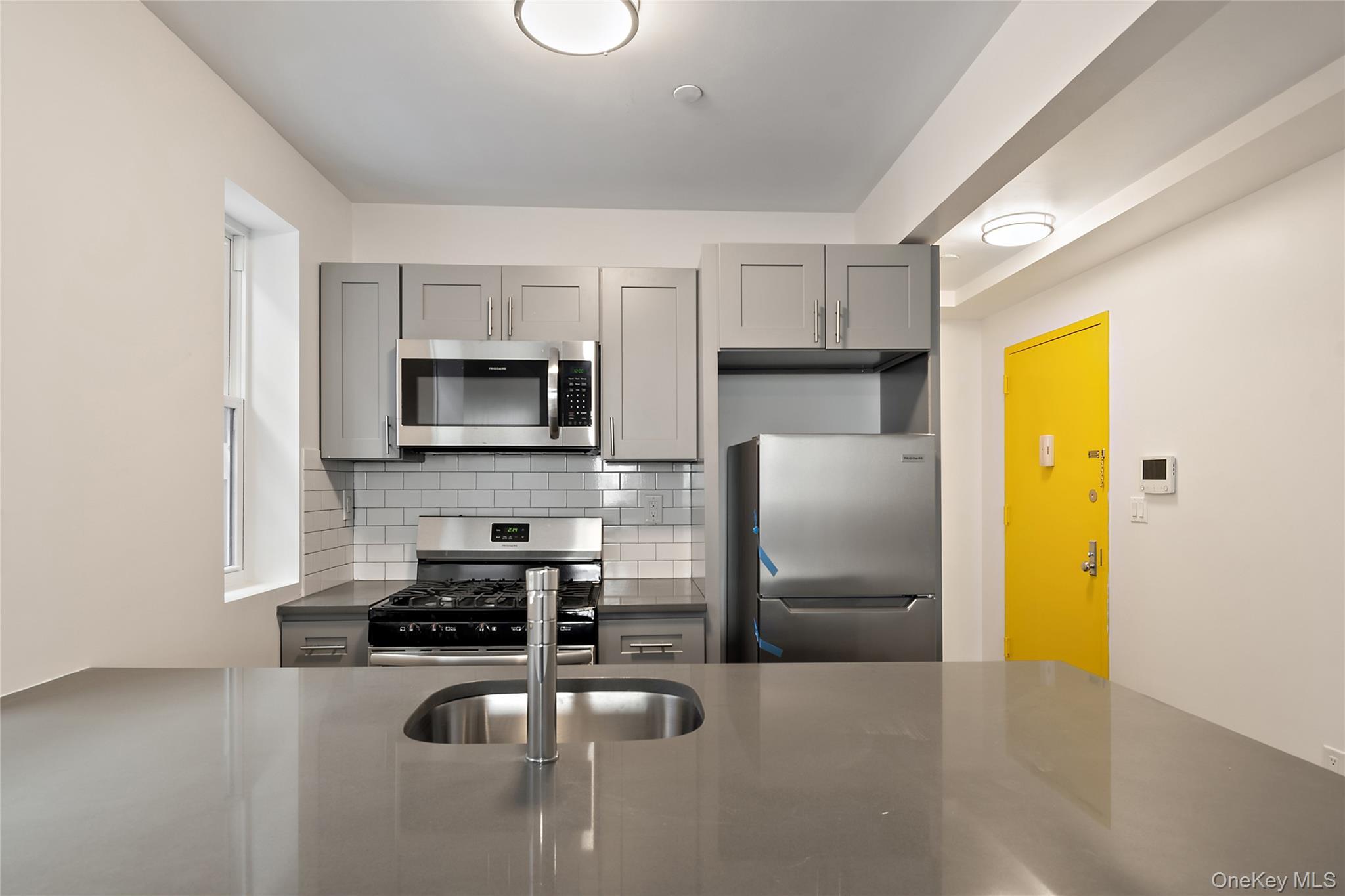 Commercial Sale Morris Avenue  Bronx, NY 10456, MLS-959846-28