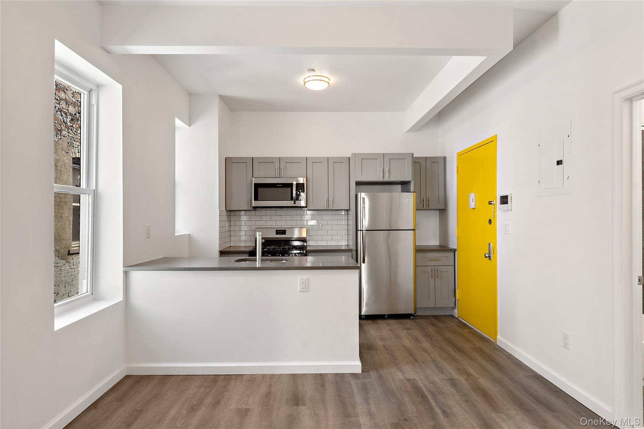 Commercial Sale Morris Avenue  Bronx, NY 10456, MLS-959846-8