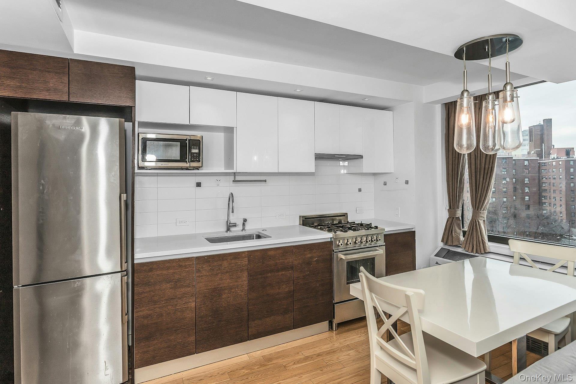 Condo Prince  Queens, NY 11354, MLS-959856-14