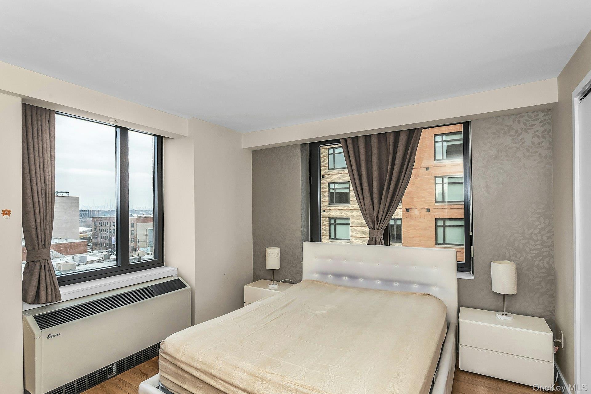 Condo Prince  Queens, NY 11354, MLS-959856-17