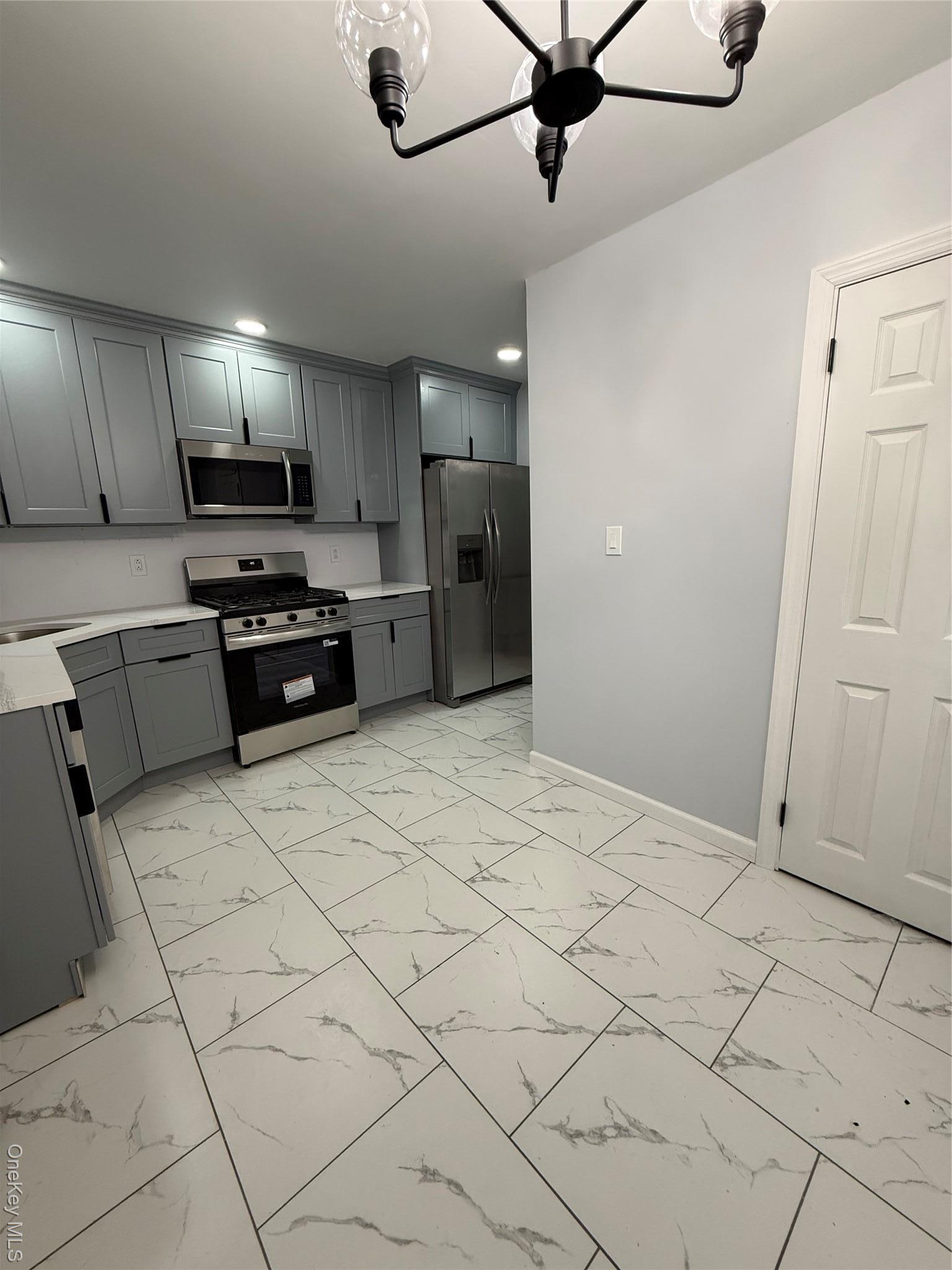 Single Family Lincoln  Queens, NY 11420, MLS-959871-14