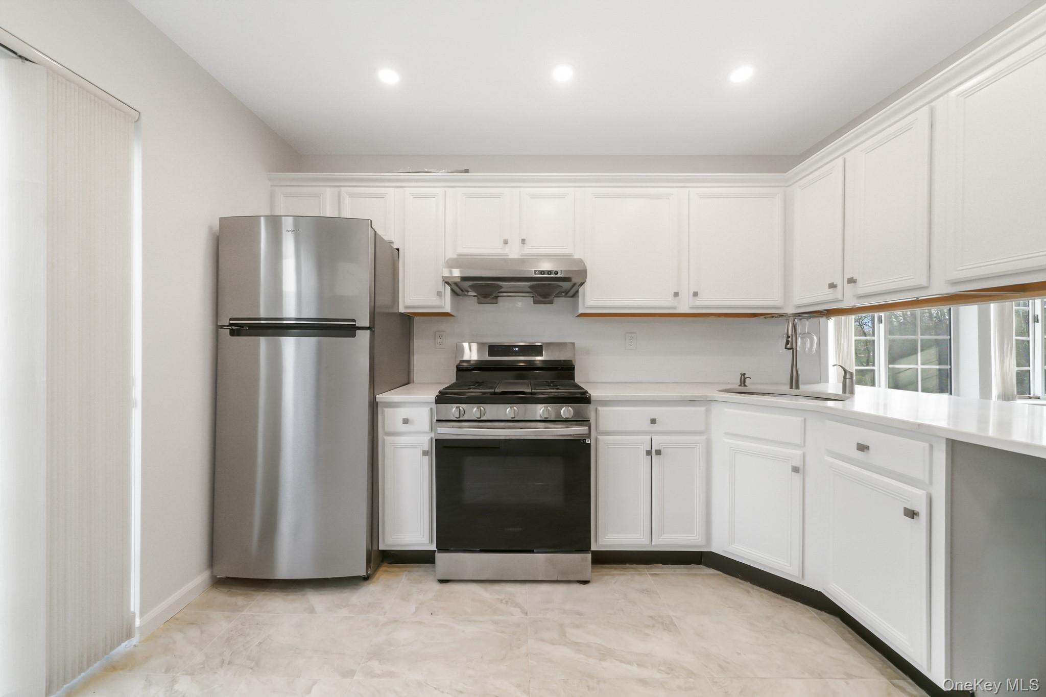 Condo Park Ridge  Westchester County, NY 10603, MLS-959874-9