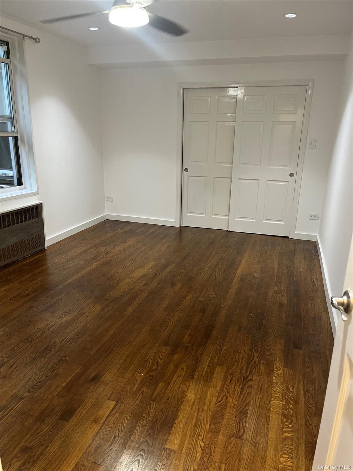 Apartment Valles  Bronx, NY 10471, MLS-959911-4