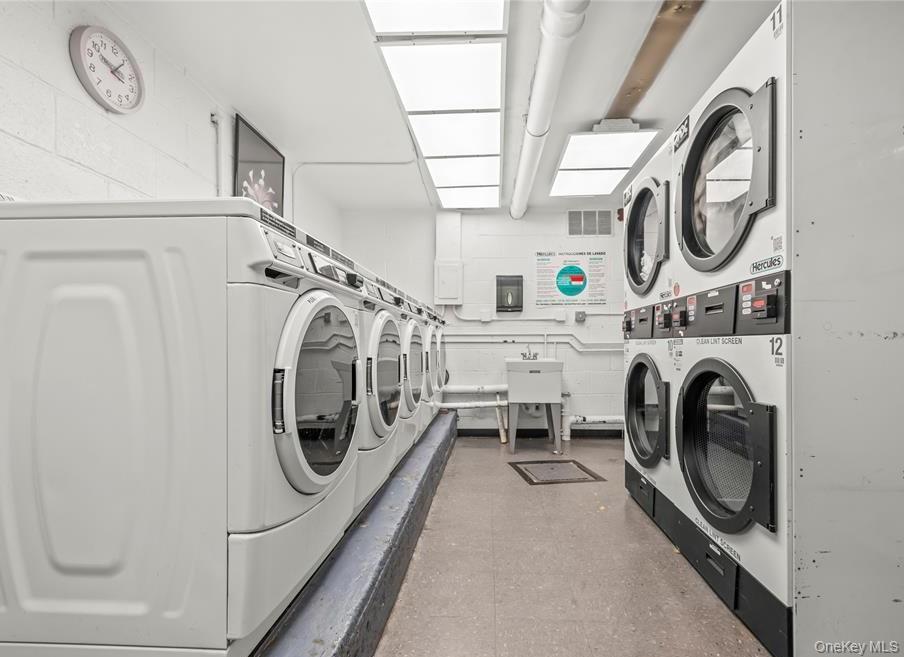 Apartment Valles  Bronx, NY 10471, MLS-959911-8