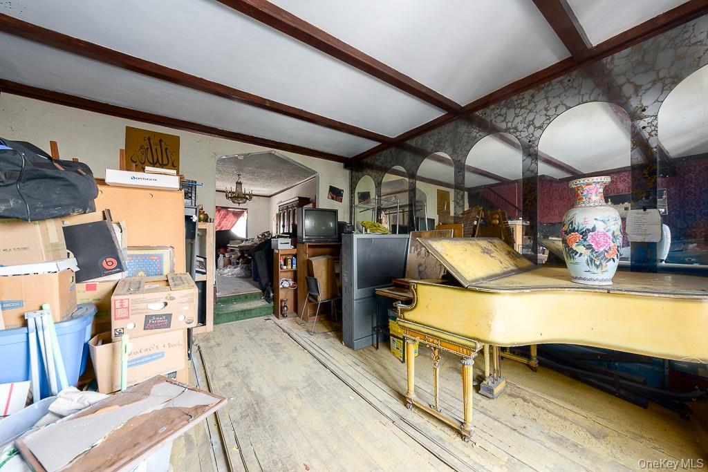 Single Family Tudor  Brooklyn, NY 11224, MLS-959958-3