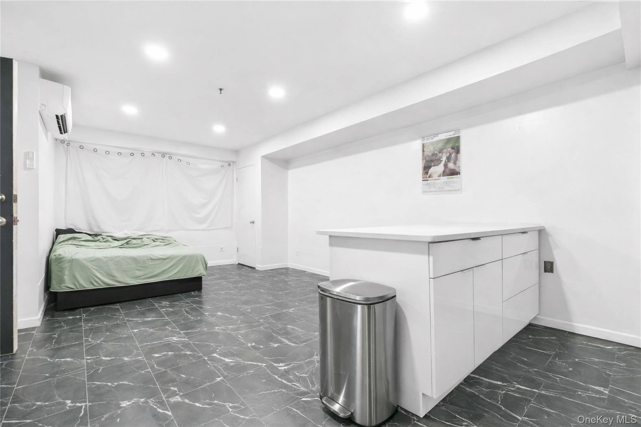 Single Family 10th Queens, NY 11106, MLS-959994-15