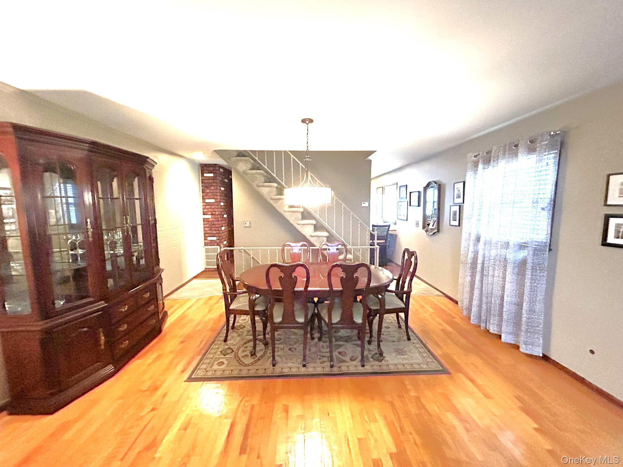 Single Family Justin Staten Island, NY 10306, MLS-960008-14