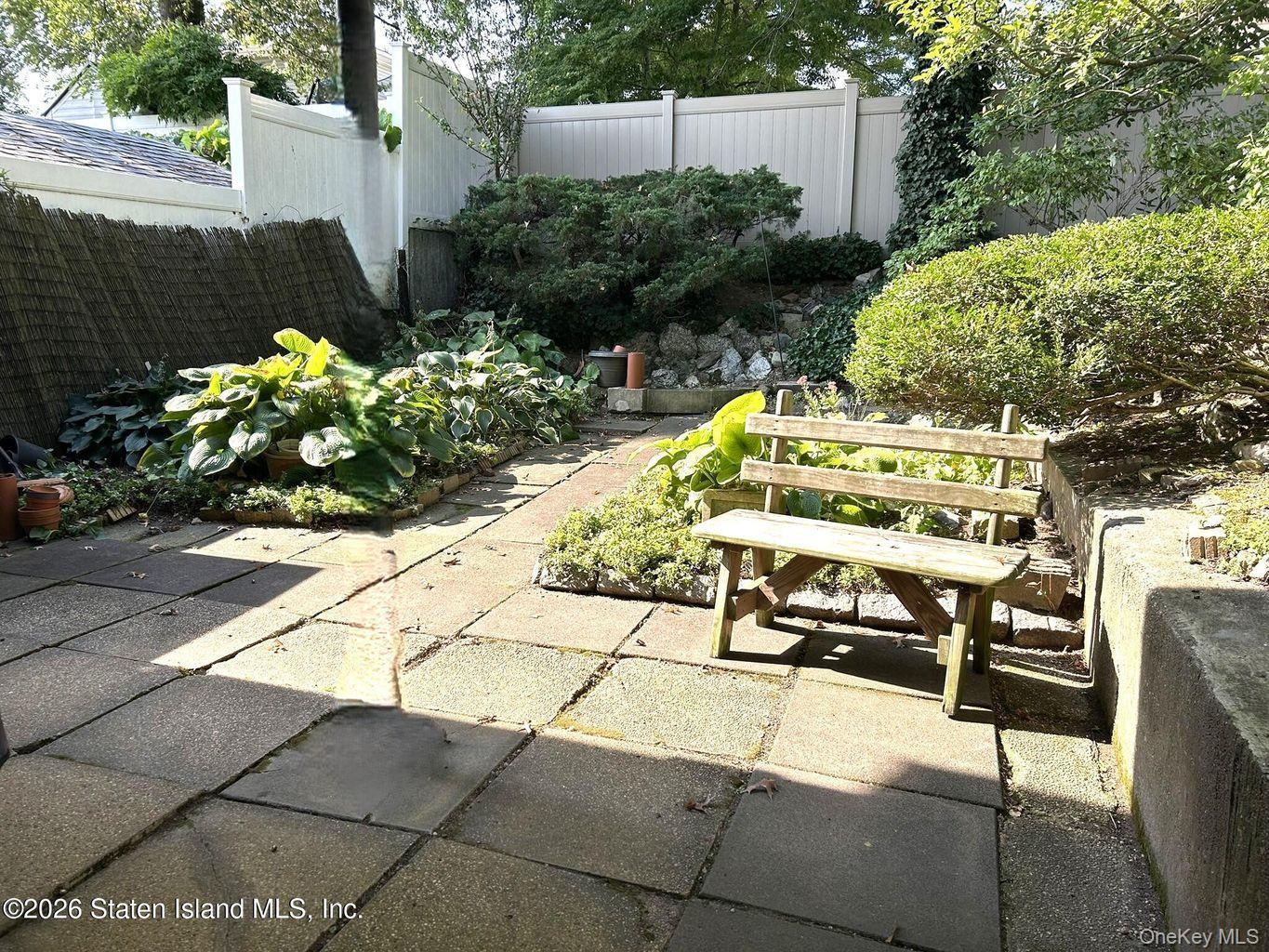 Single Family Justin Staten Island, NY 10306, MLS-960008-27