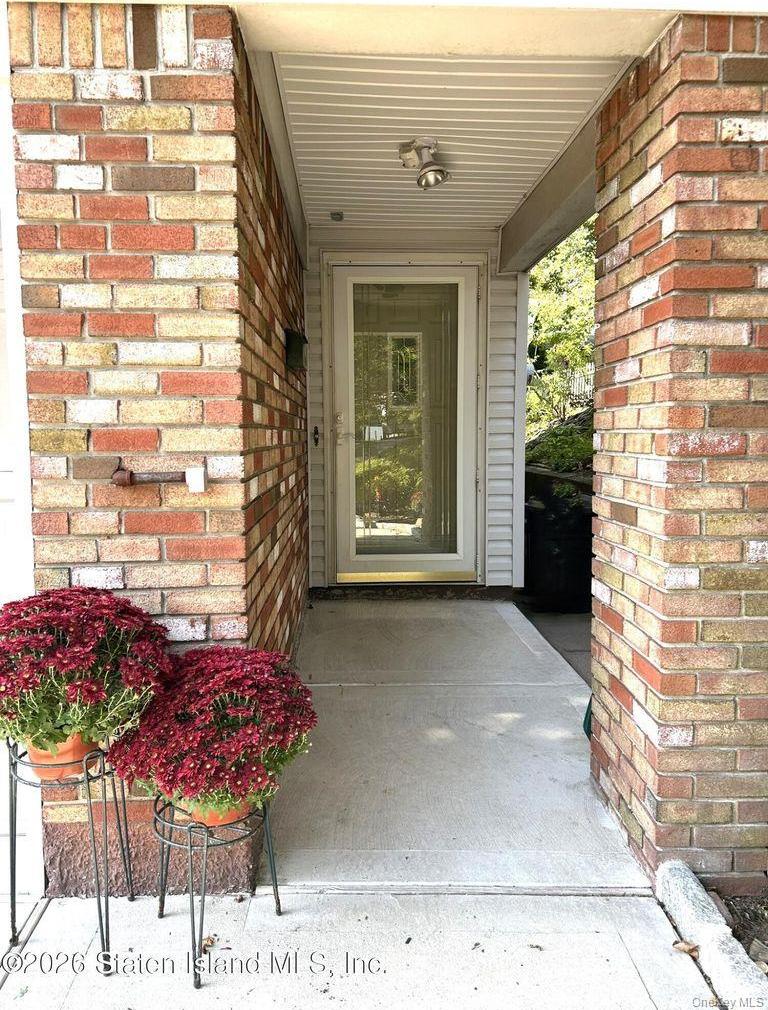 Single Family Justin Staten Island, NY 10306, MLS-960008-4