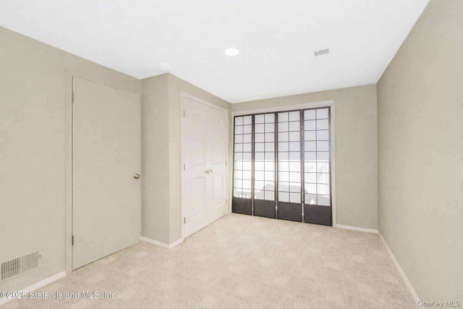 Single Family Justin Staten Island, NY 10306, MLS-960008-7