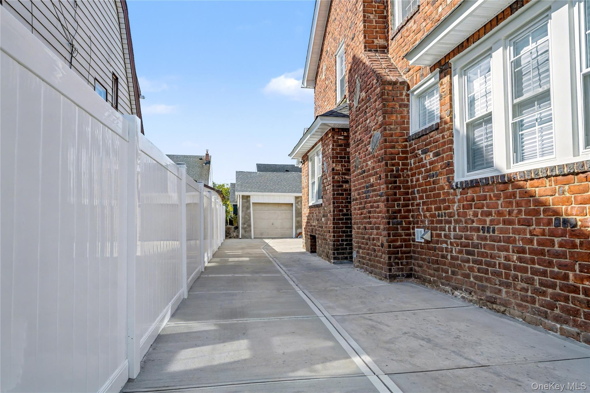 Single Family 194th  Queens, NY 11412, MLS-960017-21