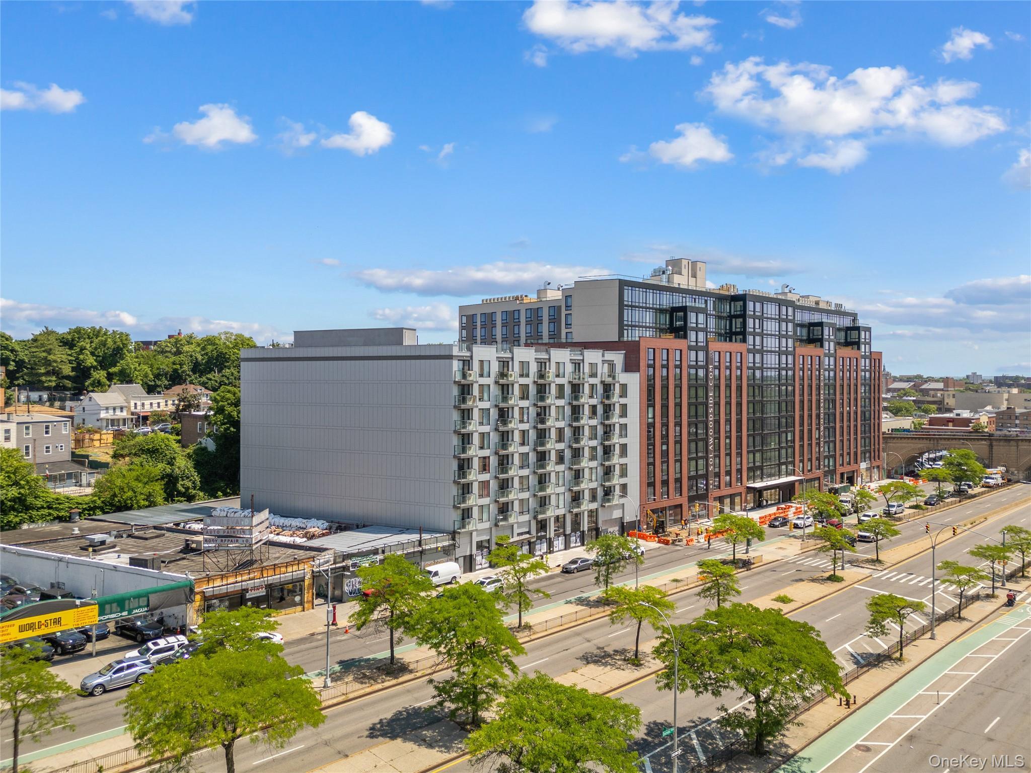 Condo Queens  Queens, NY 11377, MLS-960025-18