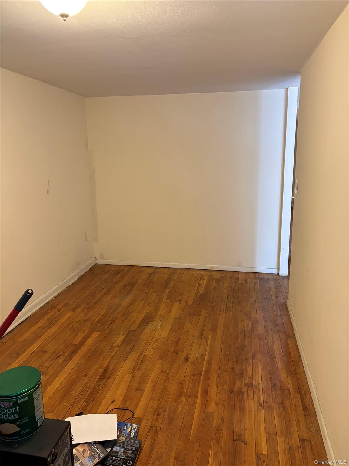 Single Family Graff Bronx, NY 10465, MLS-960030-15