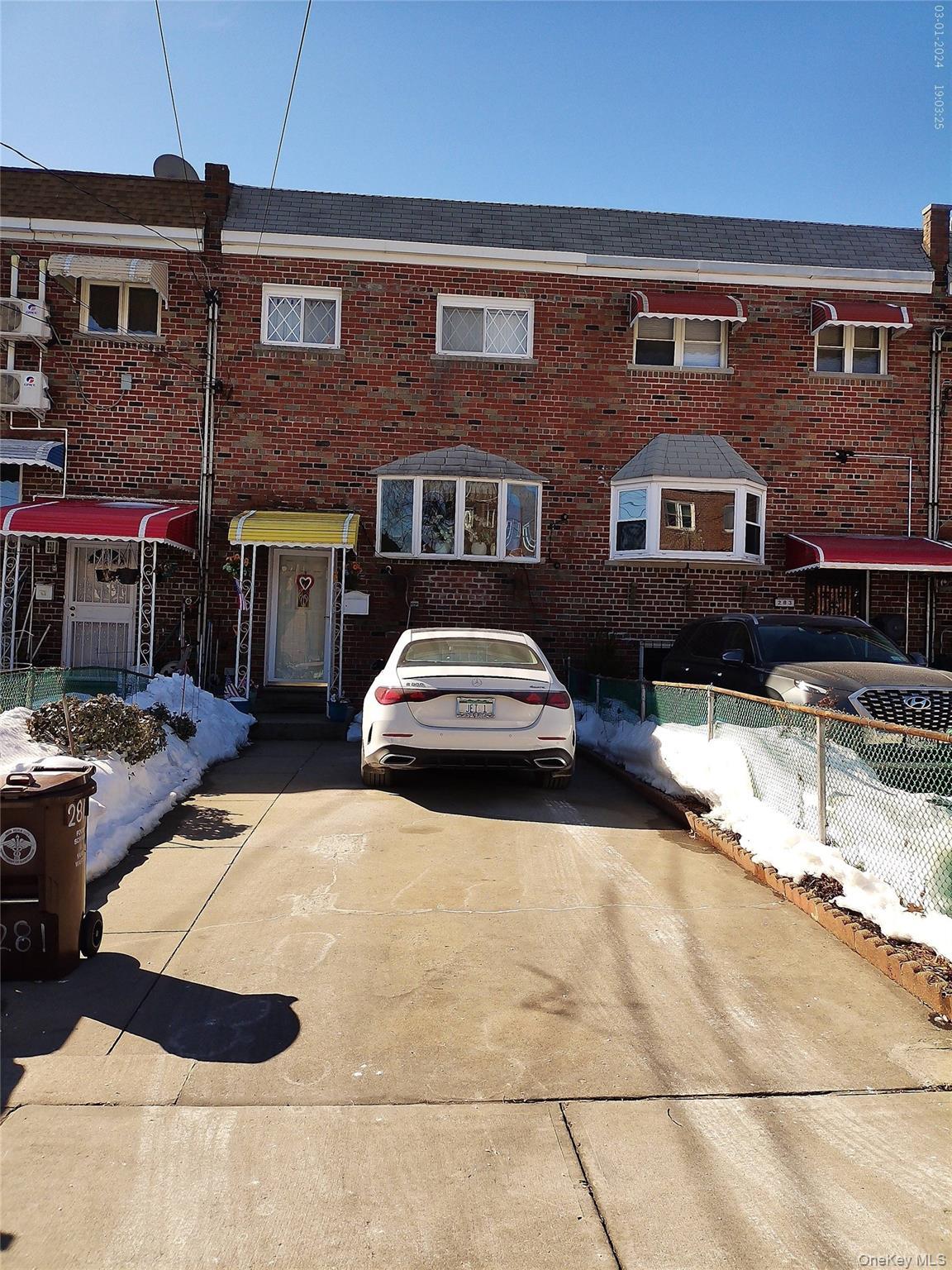 Single Family Graff  Bronx, NY 10465, MLS-960030-31
