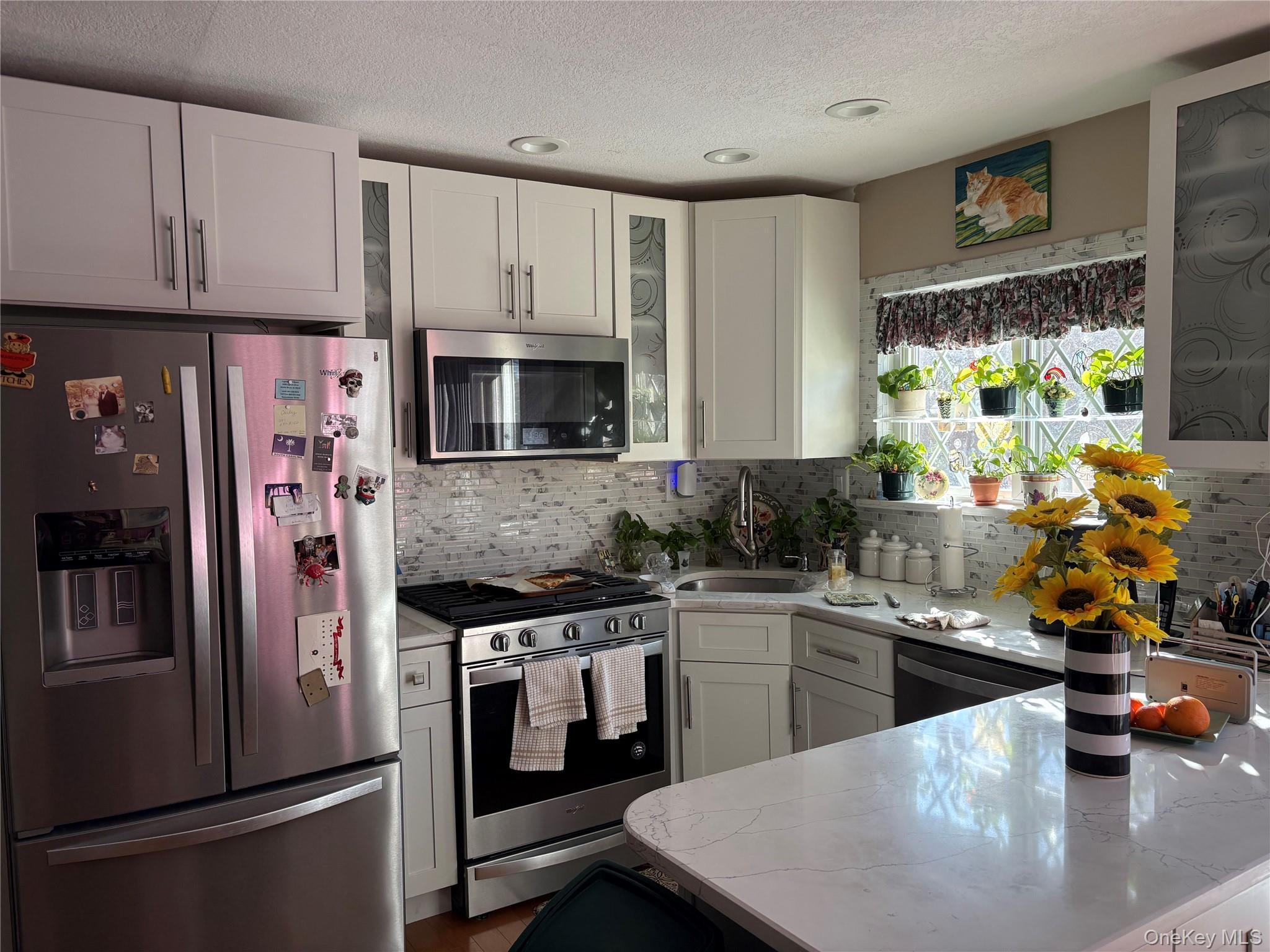 Single Family Graff Bronx, NY 10465, MLS-960030-8