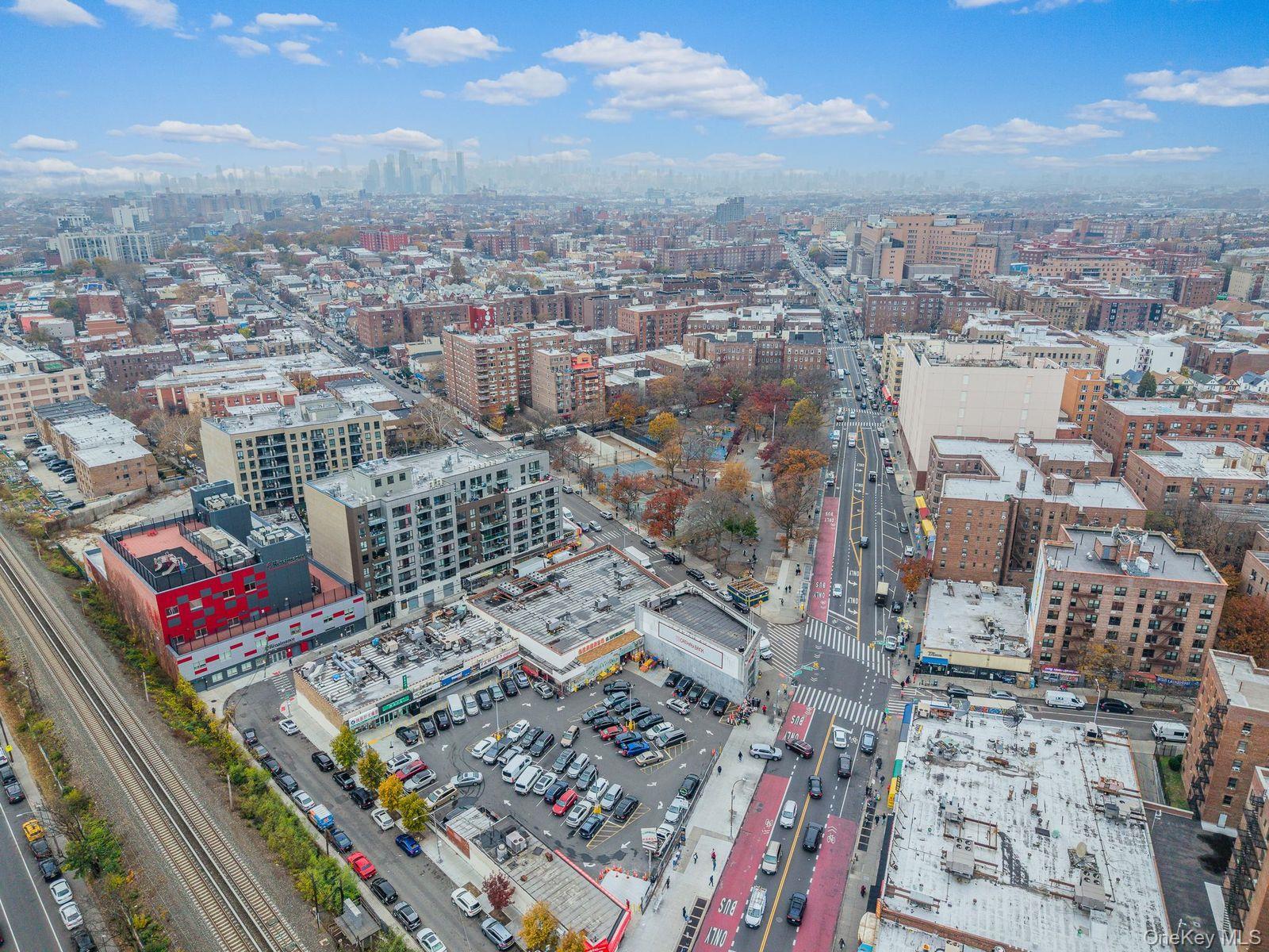 Condo 83rd  Queens, NY 11377, MLS-960032-23