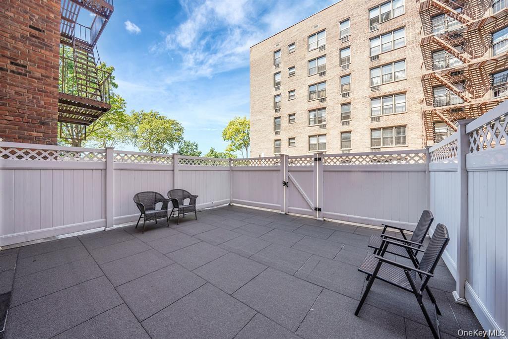 Condo Leverich  Queens, NY 11372, MLS-960040-14