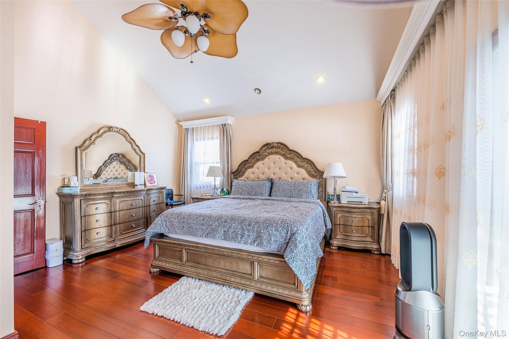 Single Family Underhill  Queens, NY 11365, MLS-960052-17